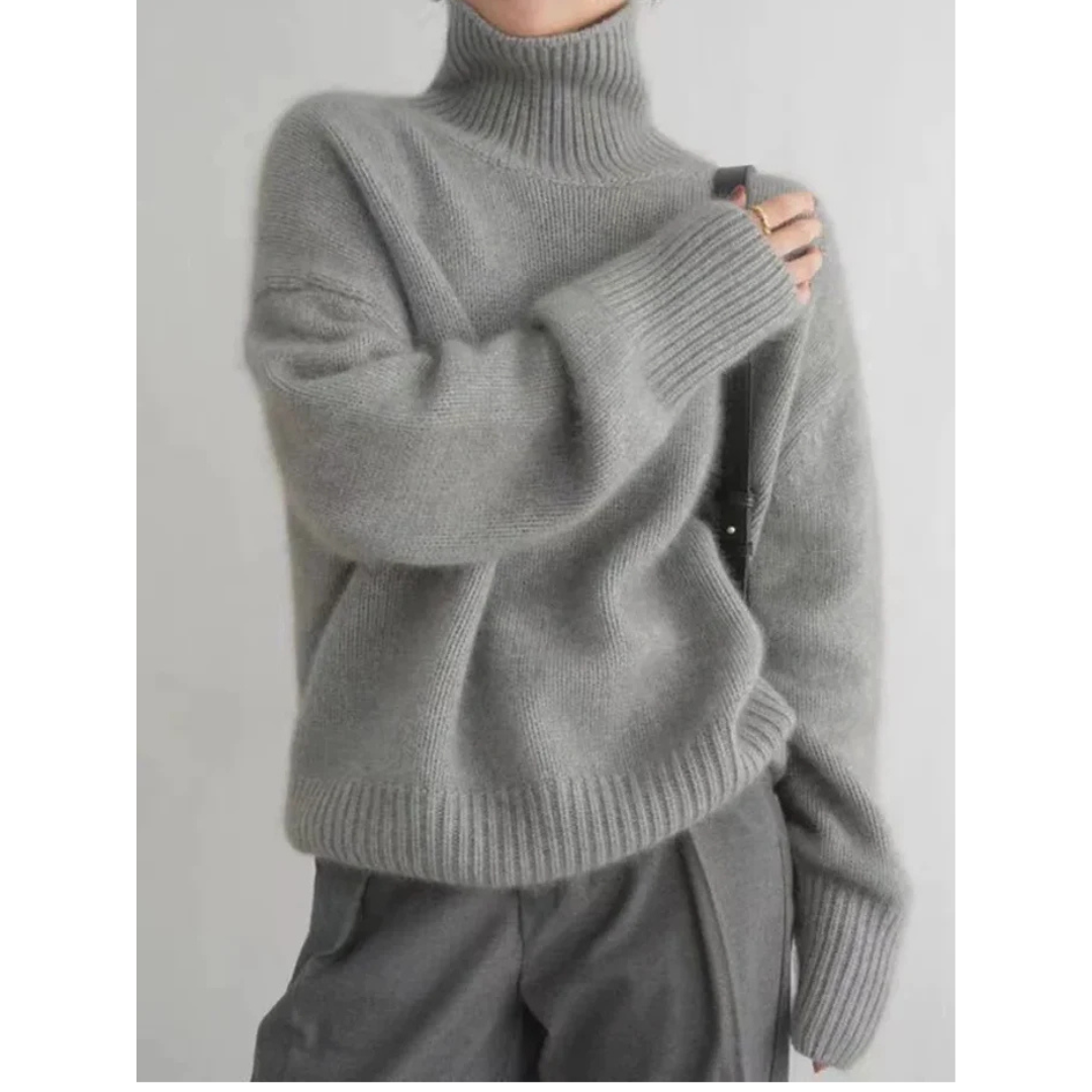 Lisa |  Cashmere High Neck Sweater