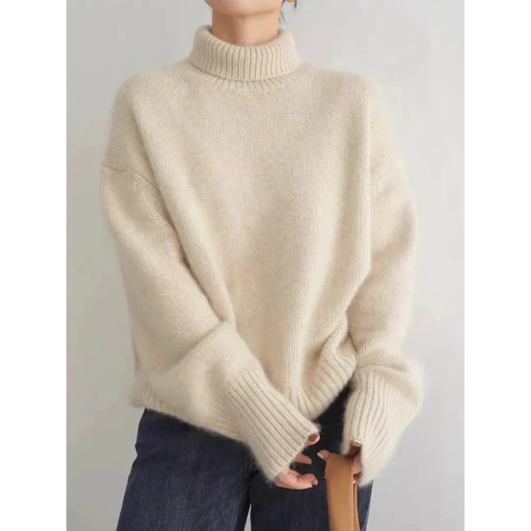 Lisa |  Cashmere High Neck Sweater